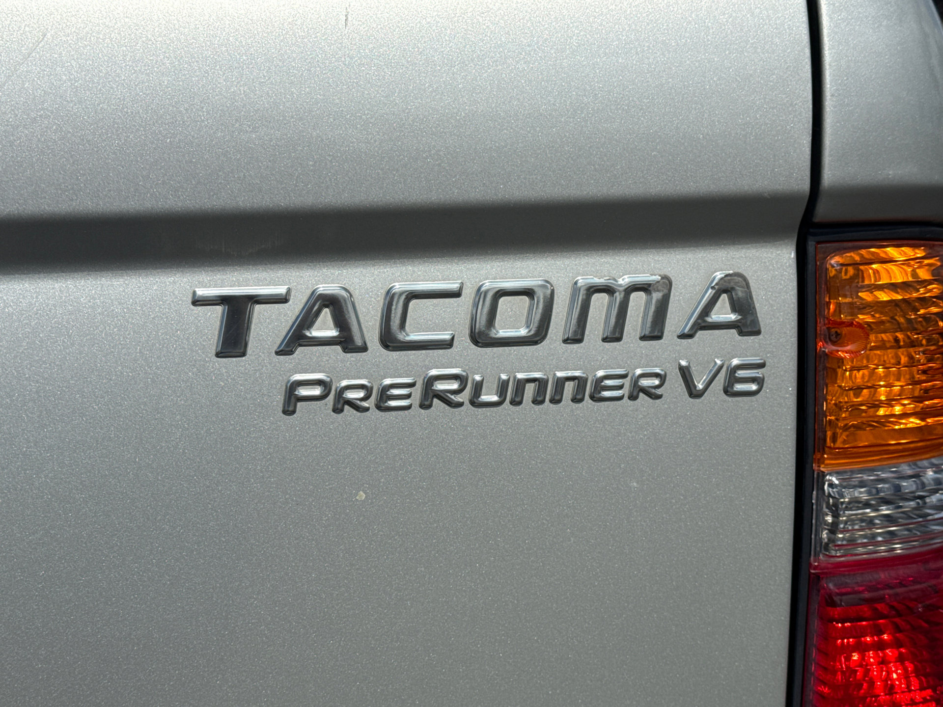 Used 2004 Toyota Tacoma PreRunner image 11