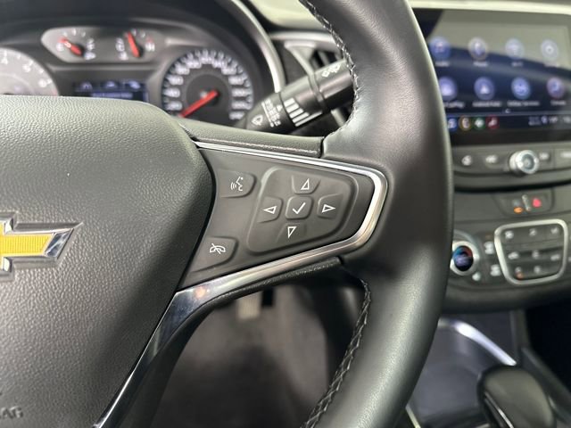 Used 2024 Chevrolet Malibu LT w/ Midnight Edition image 16