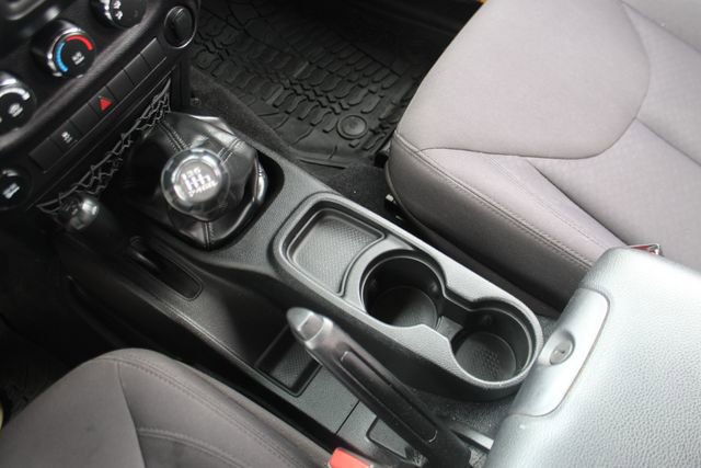 Used 2015 Jeep Wrangler Sport w/ Trailer Tow Group AWD/4WD image 17