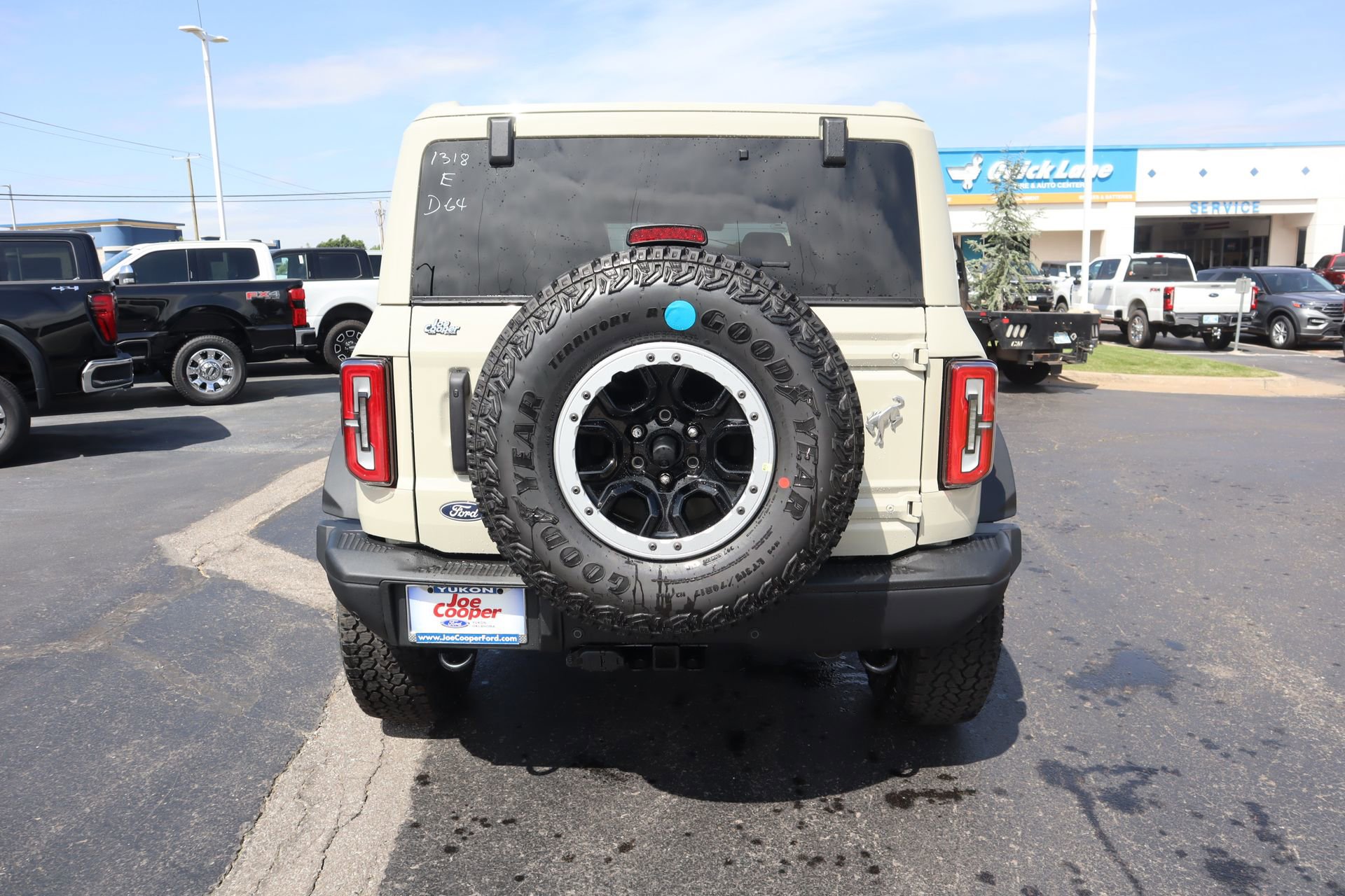 New 2026 Ford Bronco Badlands AWD/4WD image 24