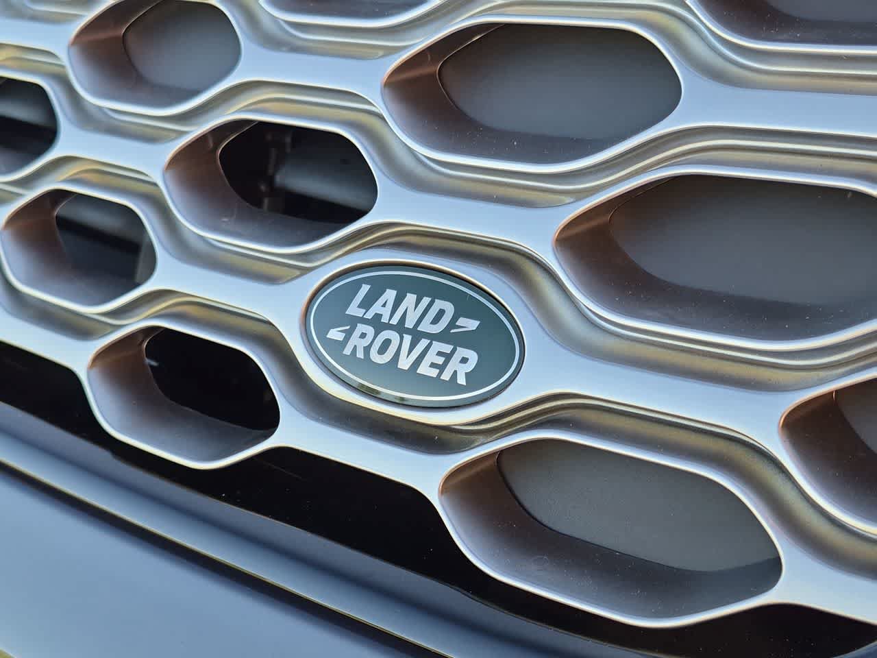 New 2026 Land Rover Discovery S AWD/4WD image 12
