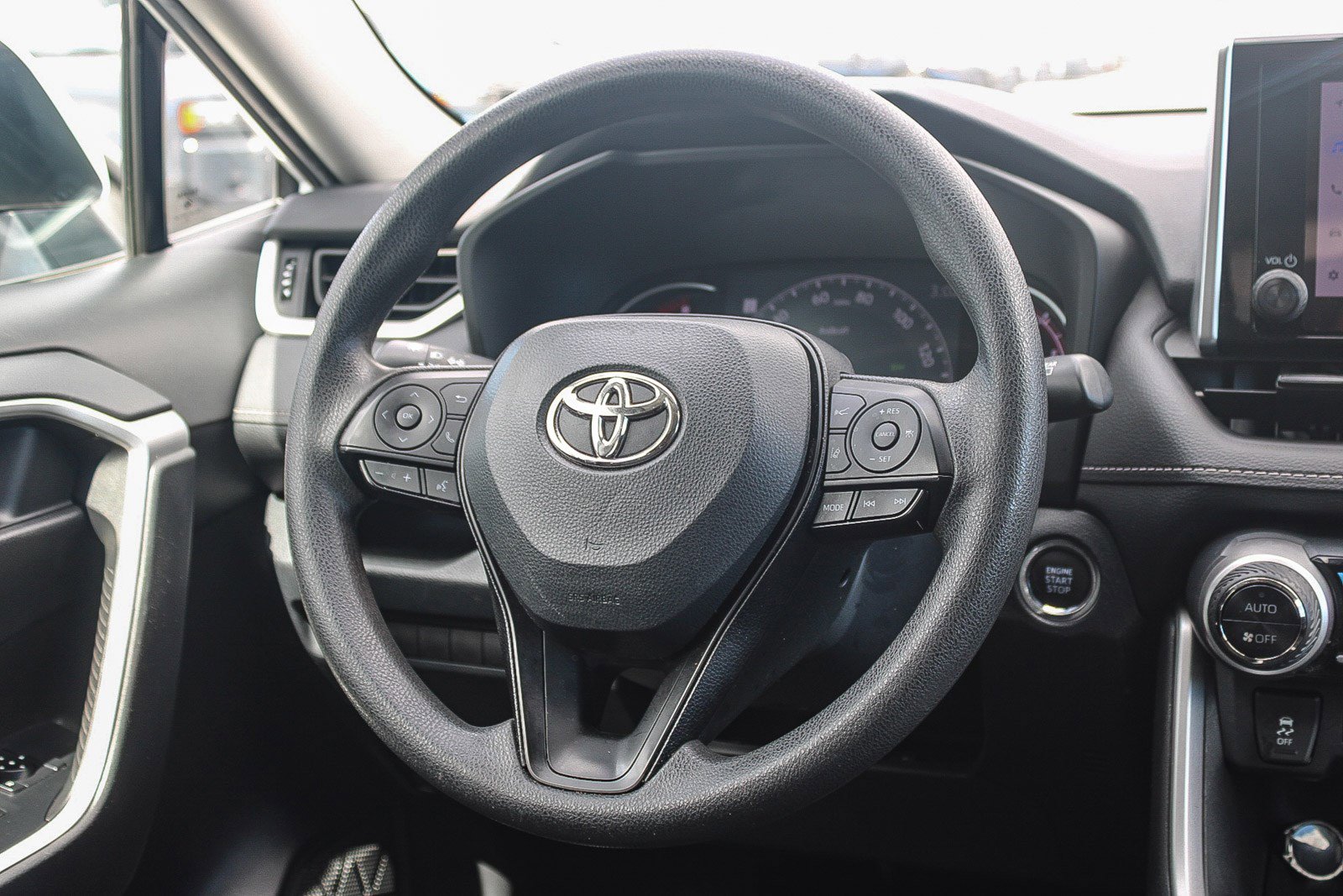 Certified 2023 Toyota RAV4 XLE w/ Convenience Package image 16