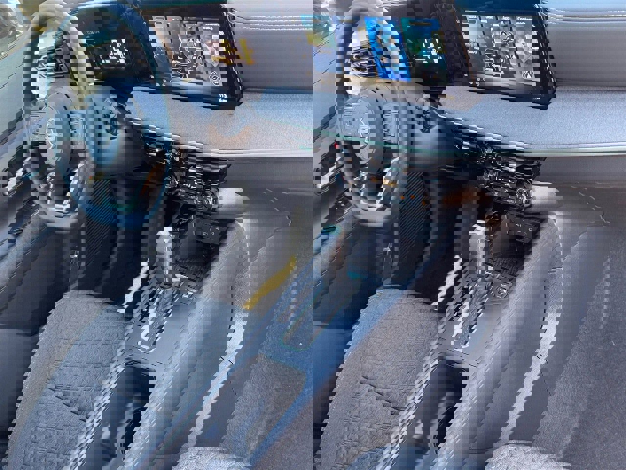 New 2026 Nissan Kicks SV image 10