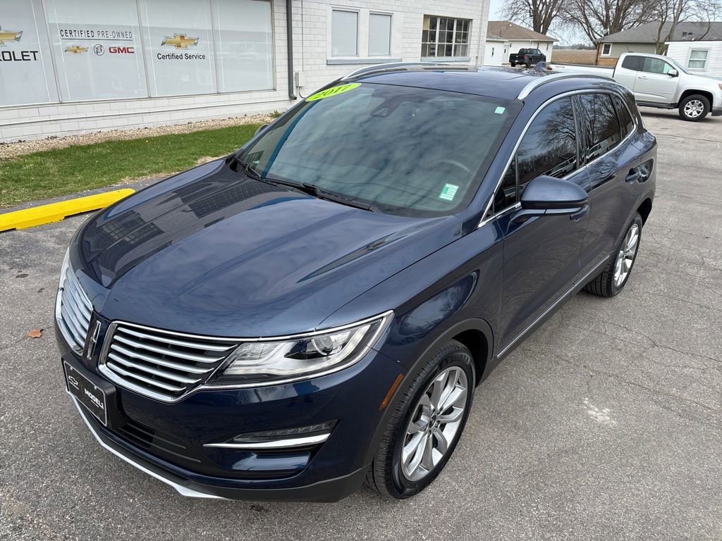 Used 2017 Lincoln MKC Select w/ Lincoln MKC Climate Package image 1