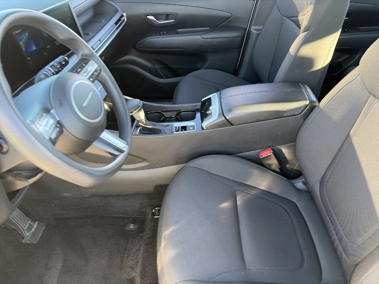 Certified 2025 Hyundai Tucson SE AWD/4WD image 18