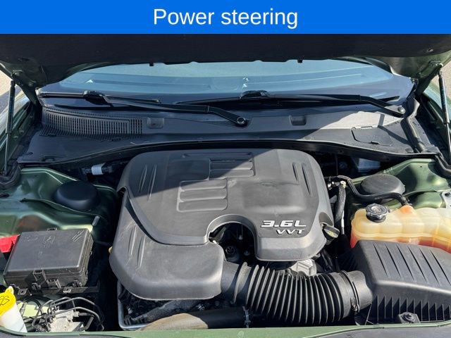 Used 2022 Dodge Charger SXT w/ Blacktop Package AWD/4WD image 29