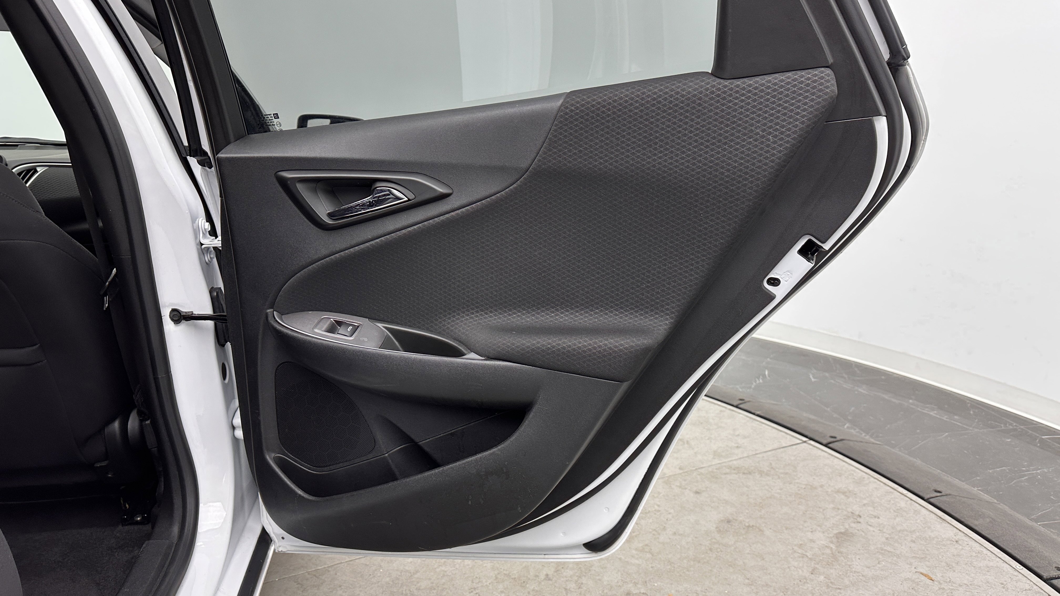 Used 2024 Chevrolet Malibu LT FWD image 31