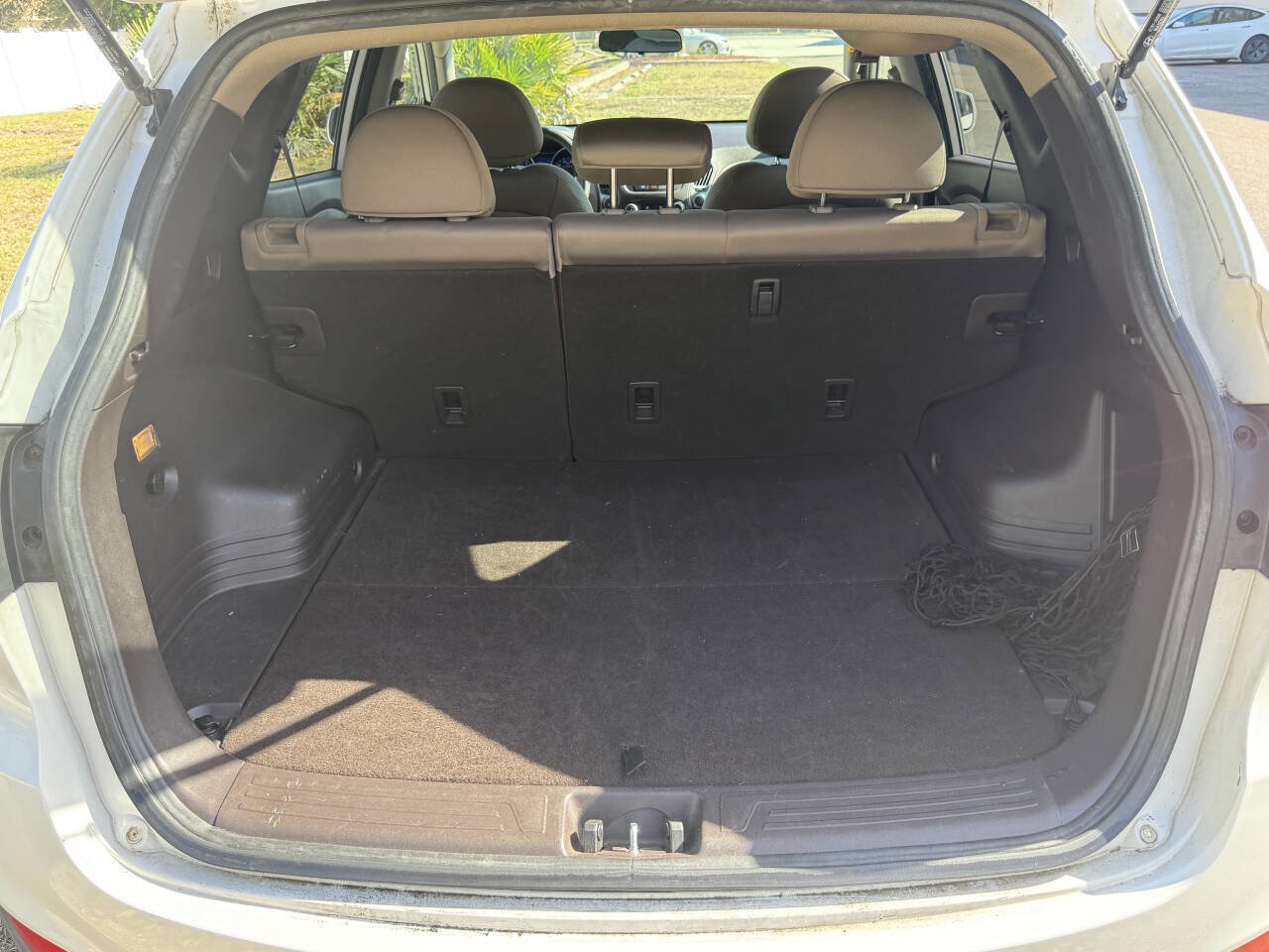 Used 2015 Hyundai Tucson GLS image 12