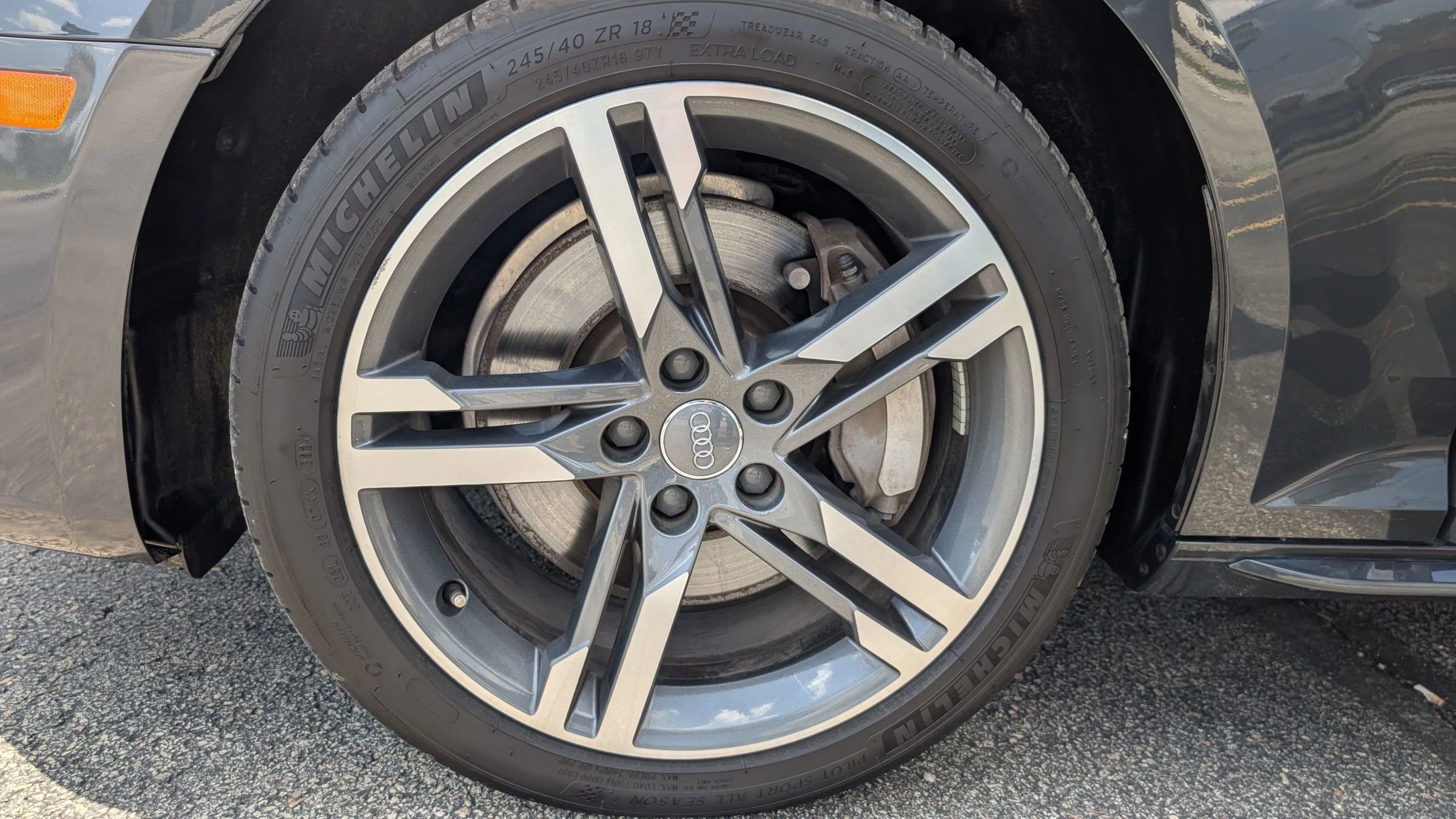 Used 2017 Audi A4 2.0T Premium Plus w/ Premium Plus Package AWD/4WD image 29