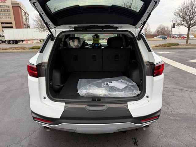 Used 2025 Chevrolet Blazer LT image 6