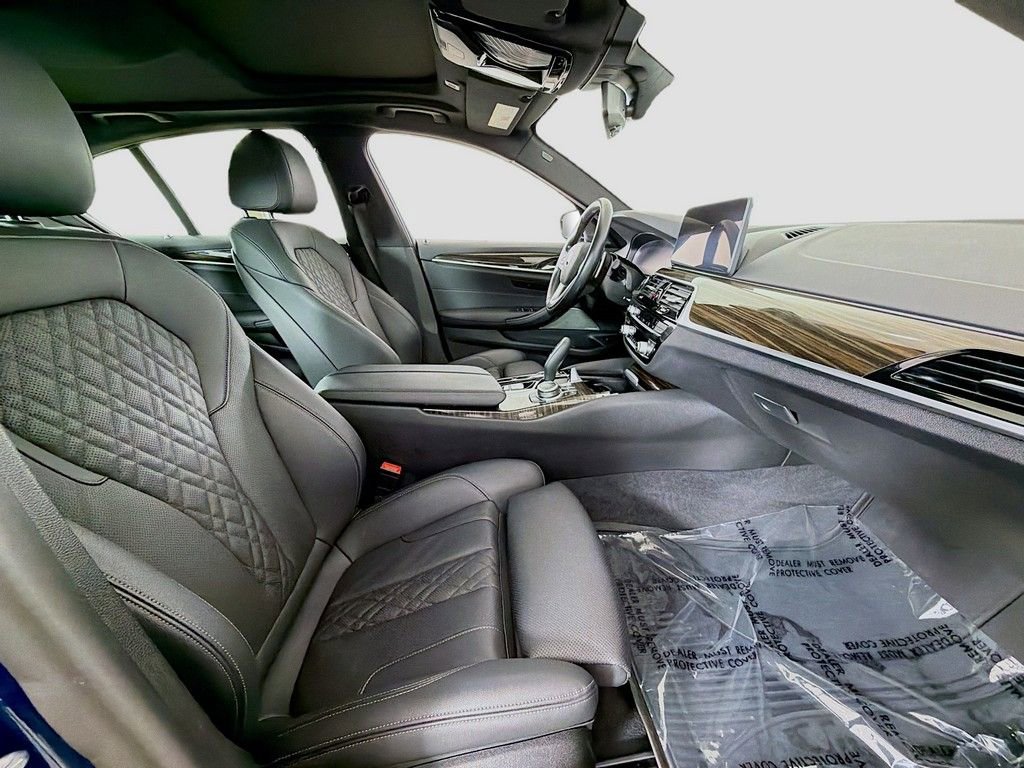 Used 2022 BMW 530i xDrive w/ Premium Package image 23