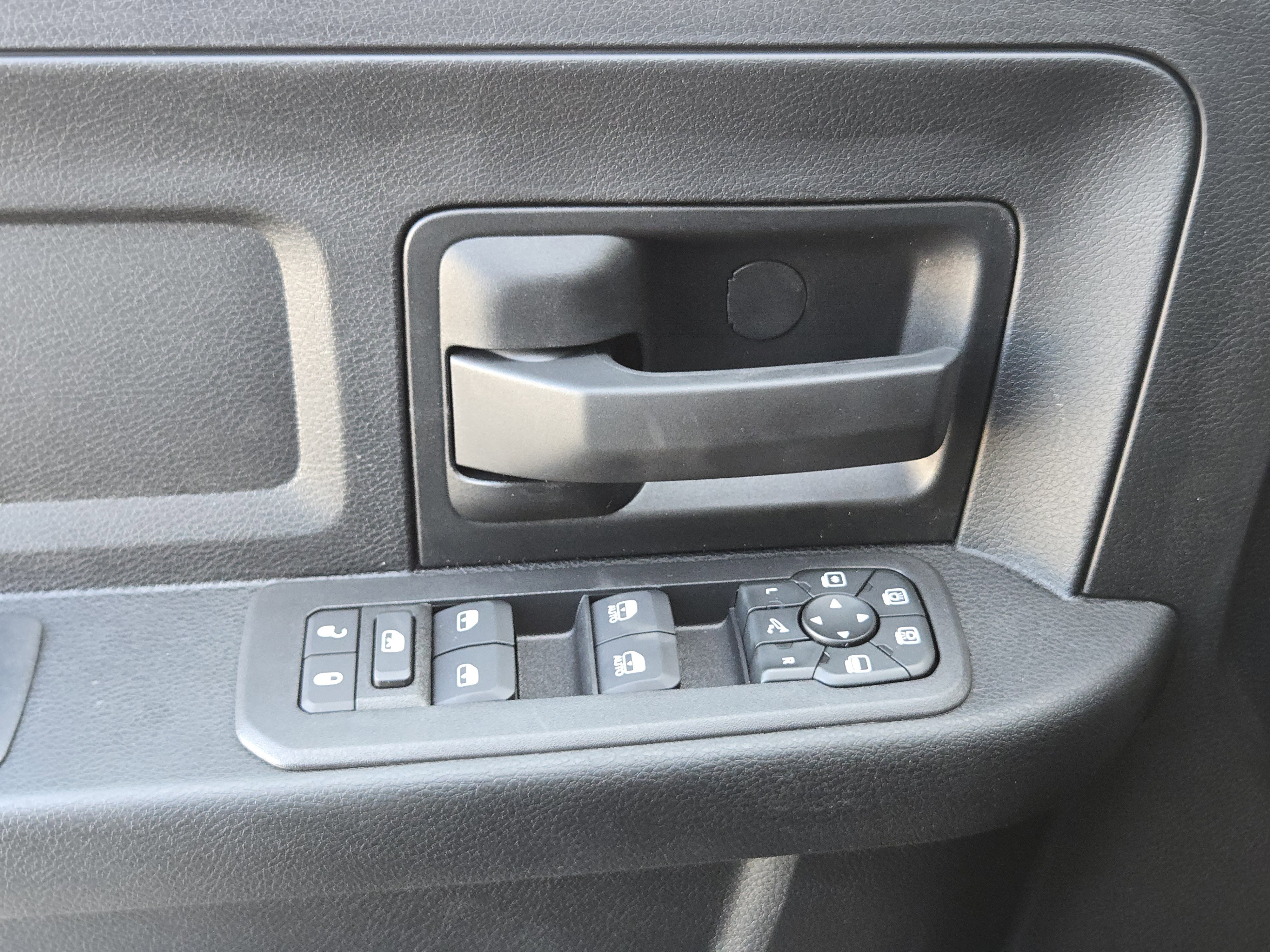 New 2026 RAM 2500 Tradesman image 19