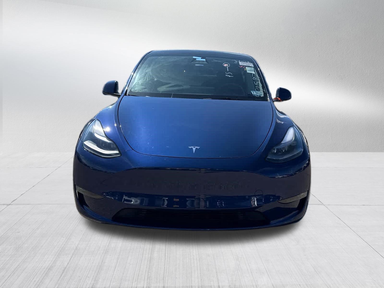 Used 2023 Tesla Model Y Long Range image 2