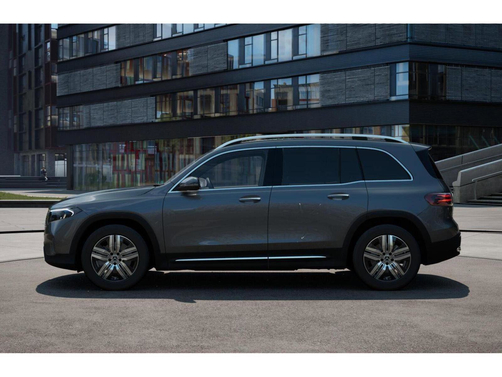 Used 2025 Mercedes-Benz EQB 250+ image 33