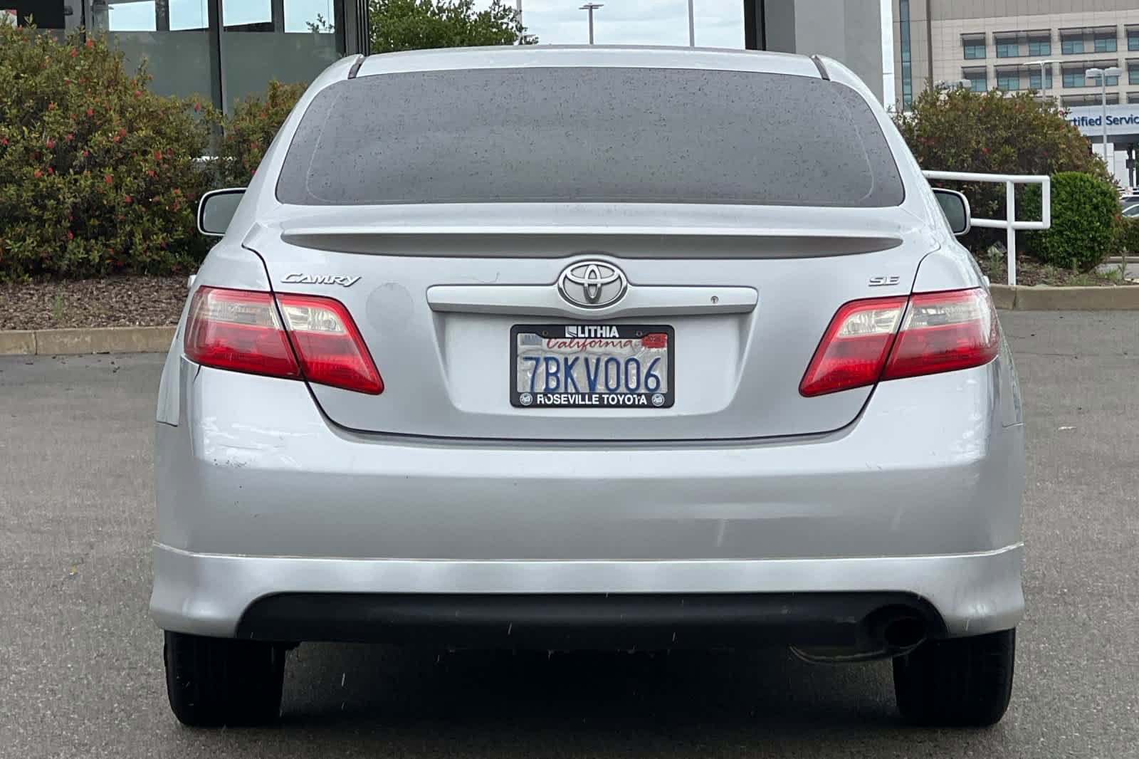 Used 2009 Toyota Camry SE FWD image 8