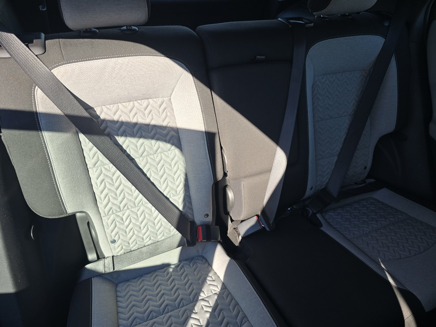 Certified 2024 Chevrolet Equinox LS FWD image 23