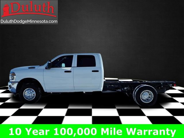 Used 2026 RAM 3500 Tradesman w/ Chrome Appearance Group image 2