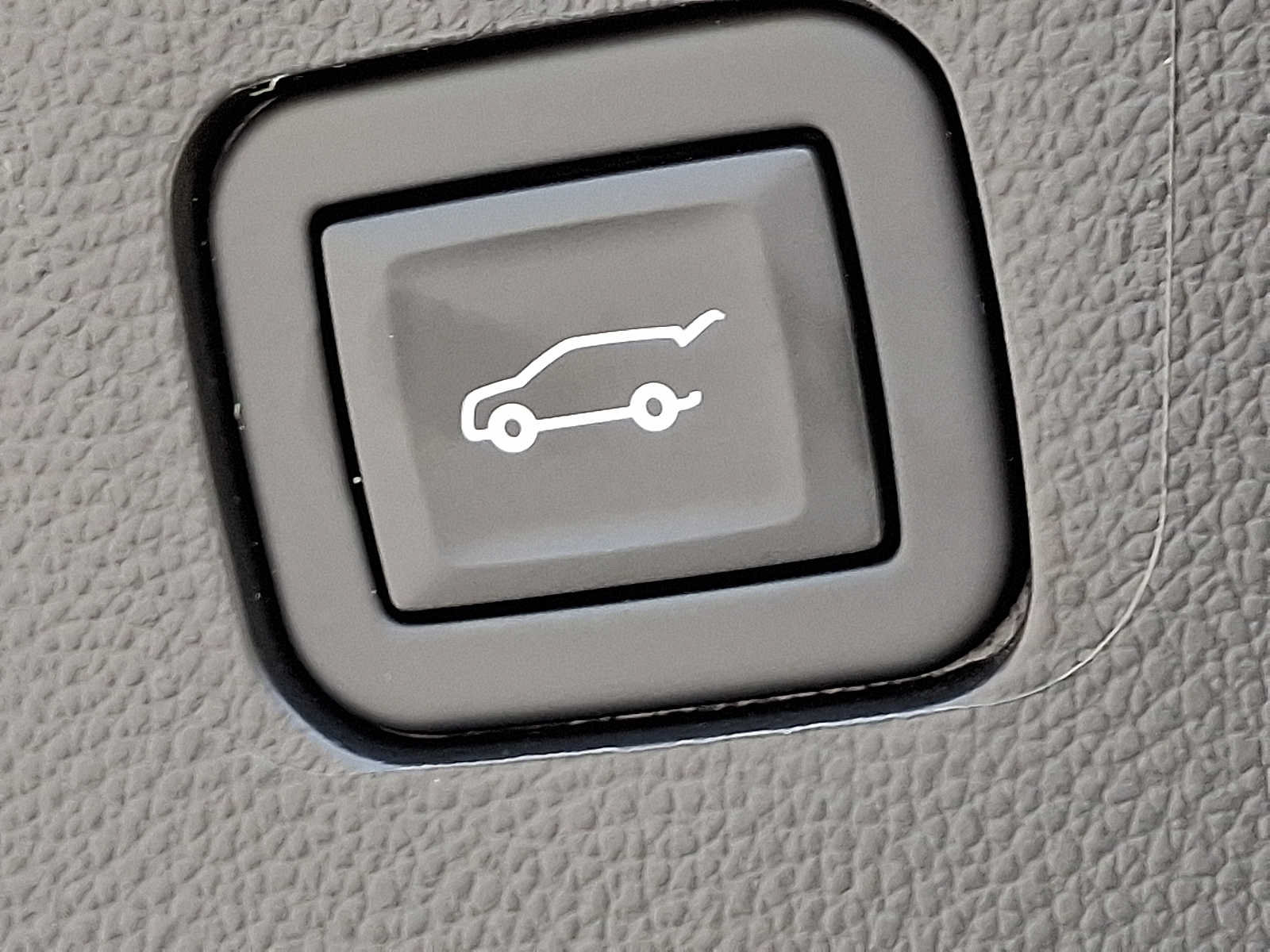 Used 2021 Chevrolet Traverse LT FWD image 28