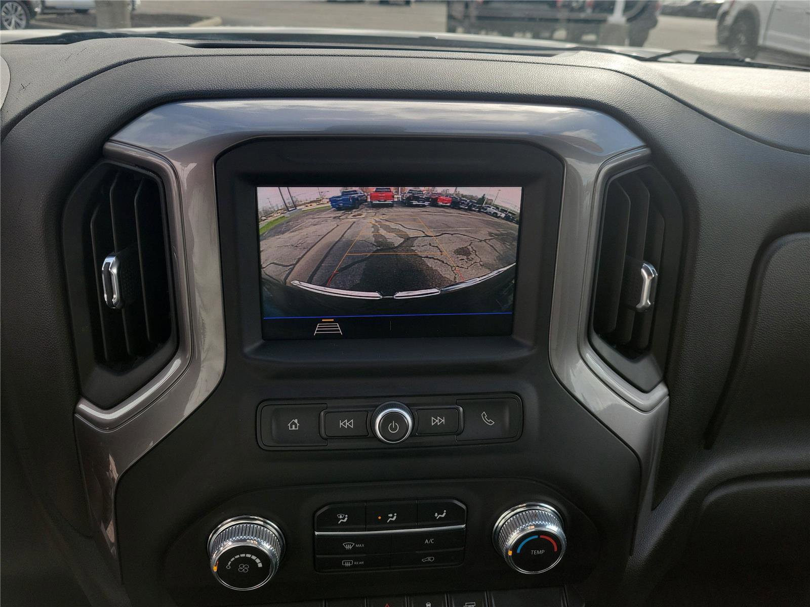 Used 2020 GMC Sierra 1500 2WD Double Cab w/ Convenience Package image 27
