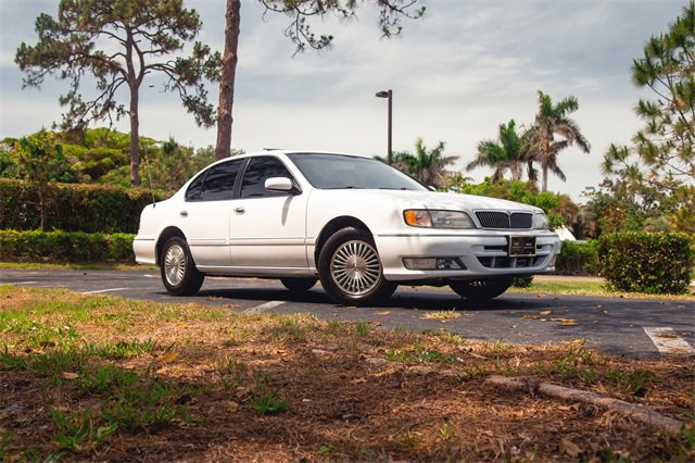 Used 1996 INFINITI I30 image 2