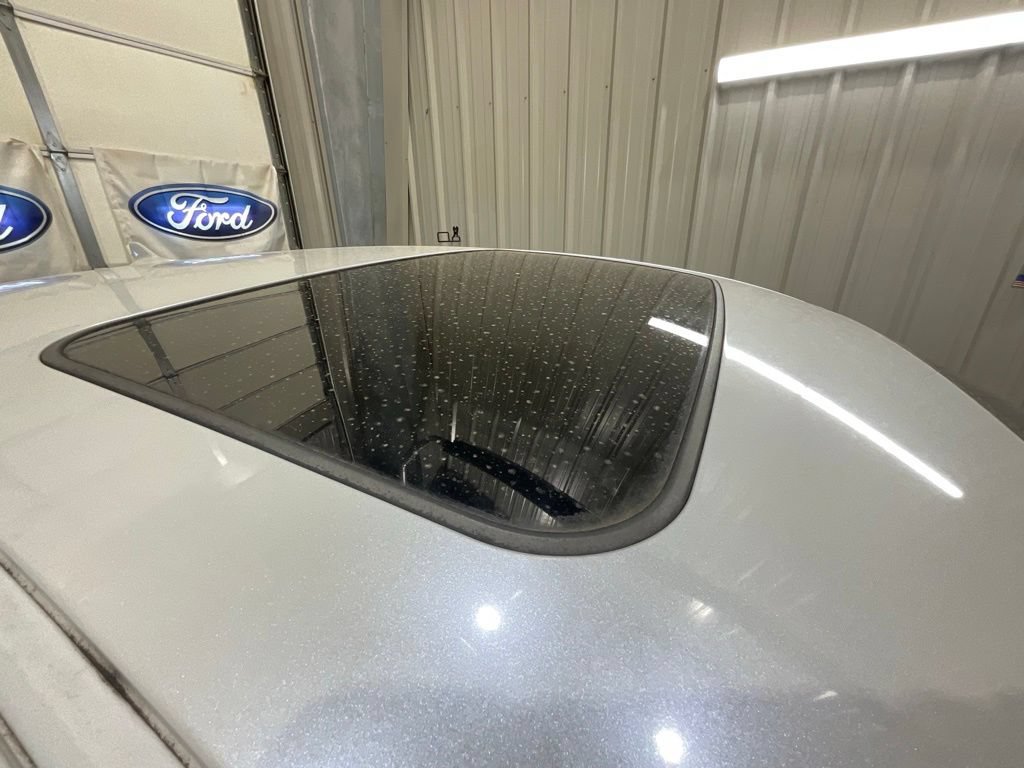 Used 2011 Lexus IS 250 w/ Premium Pkg Value Edition RWD image 11