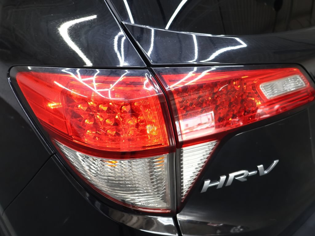 Used 2022 Honda HR-V EX image 29