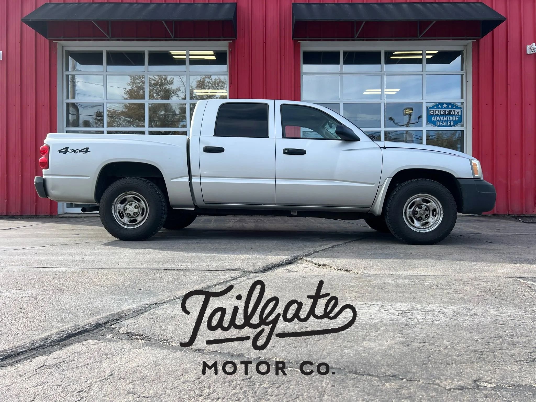Used 2005 Dodge Dakota ST