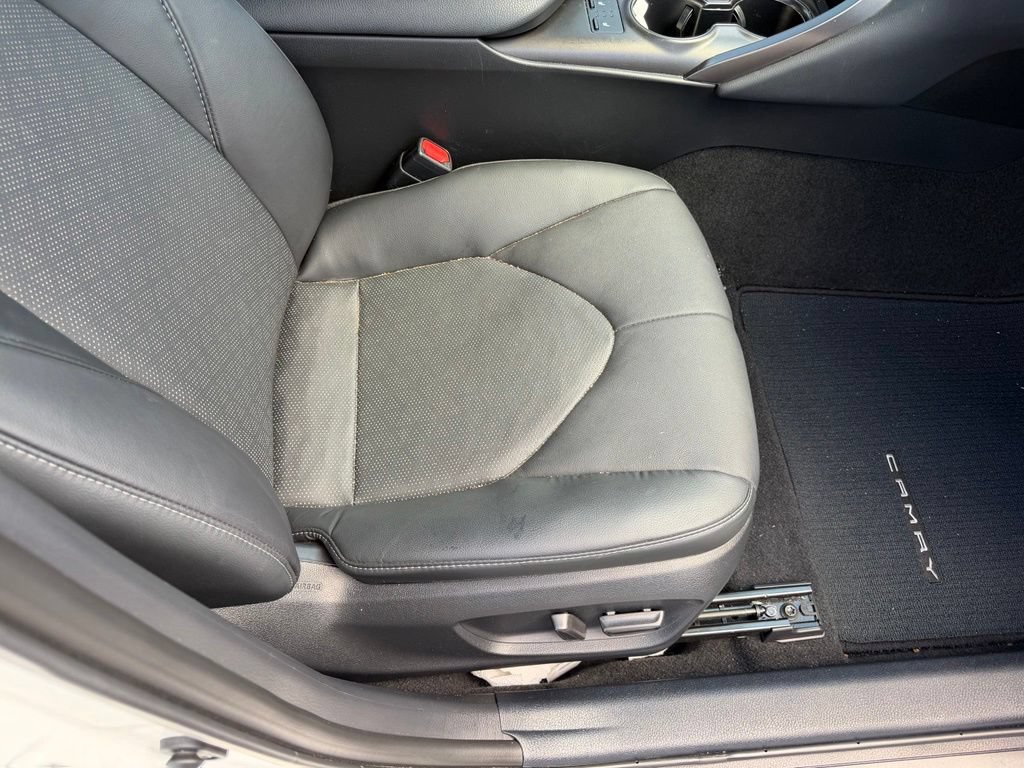 Used 2024 Toyota Camry XSE FWD image 16