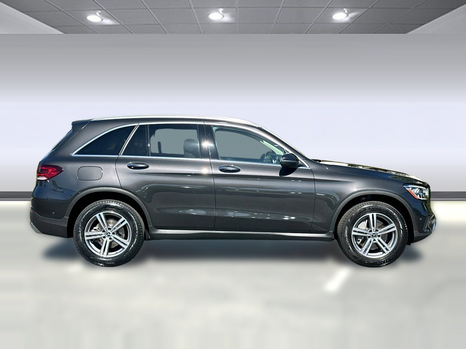 Used 2022 Mercedes-Benz GLC 300 image 7