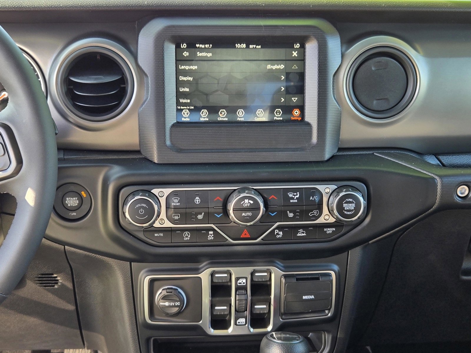 Used 2023 Jeep Gladiator Sport image 13