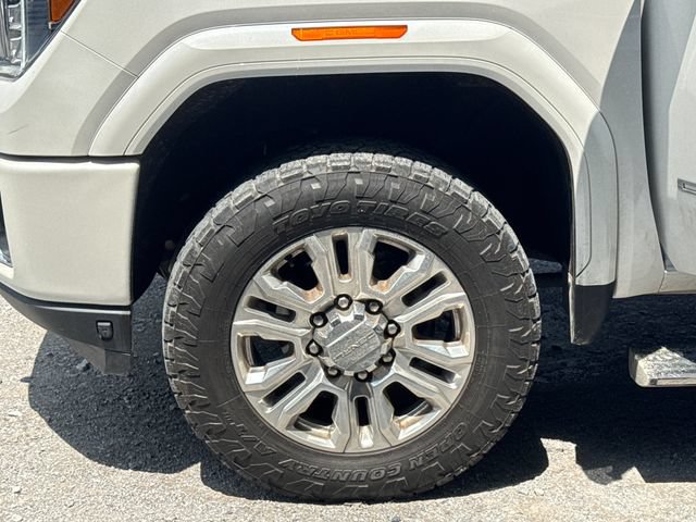 Used 2022 GMC Sierra 2500 Denali w/ Technology Package AWD/4WD image 22