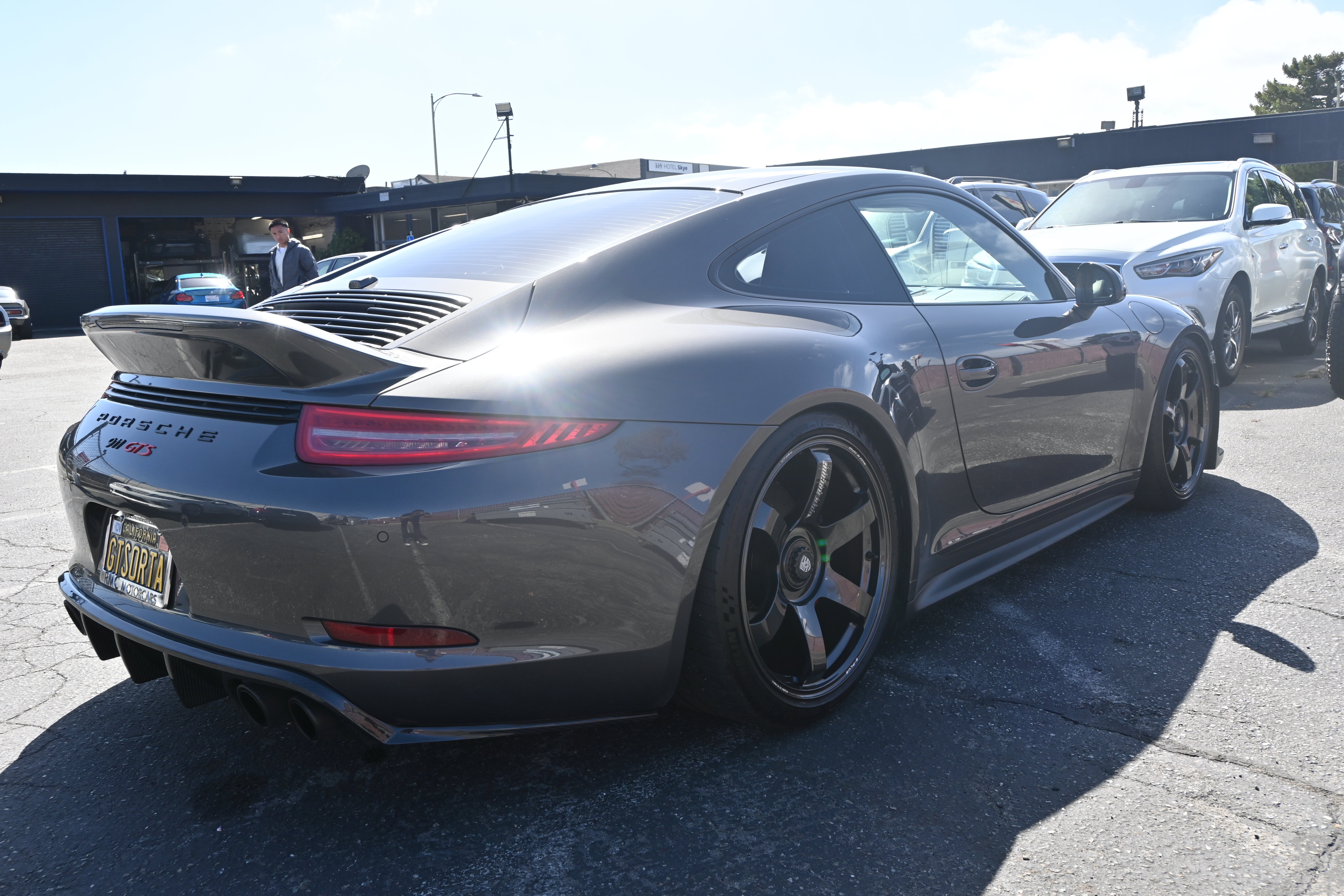 Used 2016 Porsche 911 Carrera GTS RWD image 15