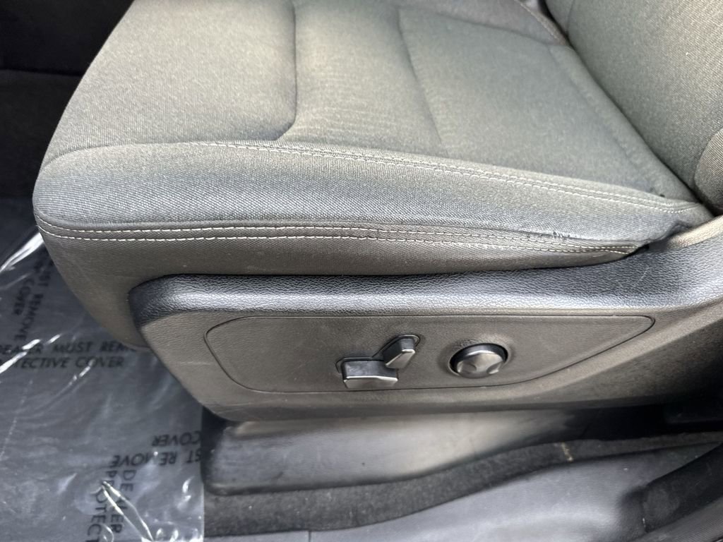 Used 2022 RAM 1500 Big Horn AWD/4WD image 40