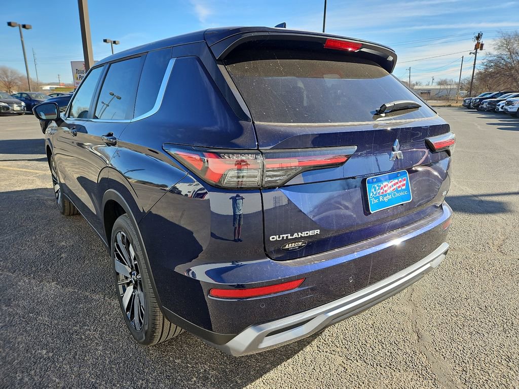 New 2026 Mitsubishi Outlander SE image 9