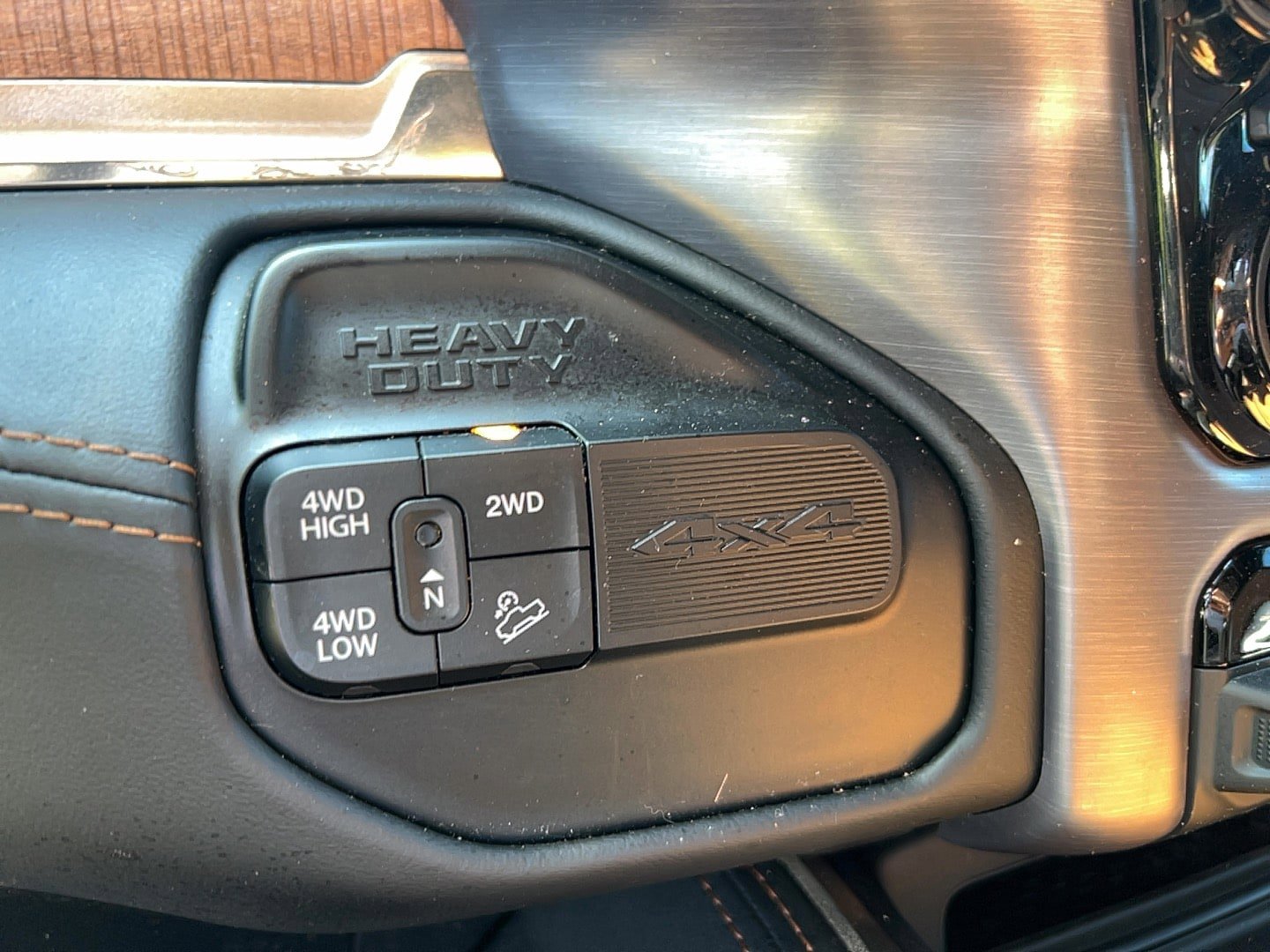 Used 2020 RAM 2500 Longhorn w/ Safety Group AWD/4WD image 24