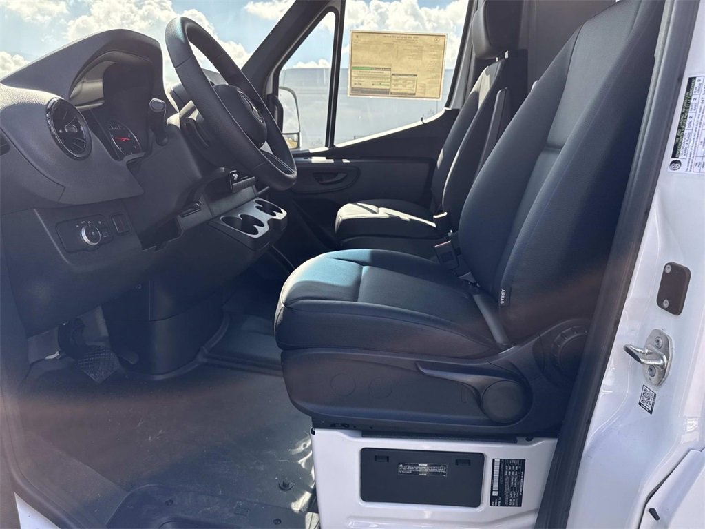 New 2025 Mercedes-Benz Sprinter 2500 image 16