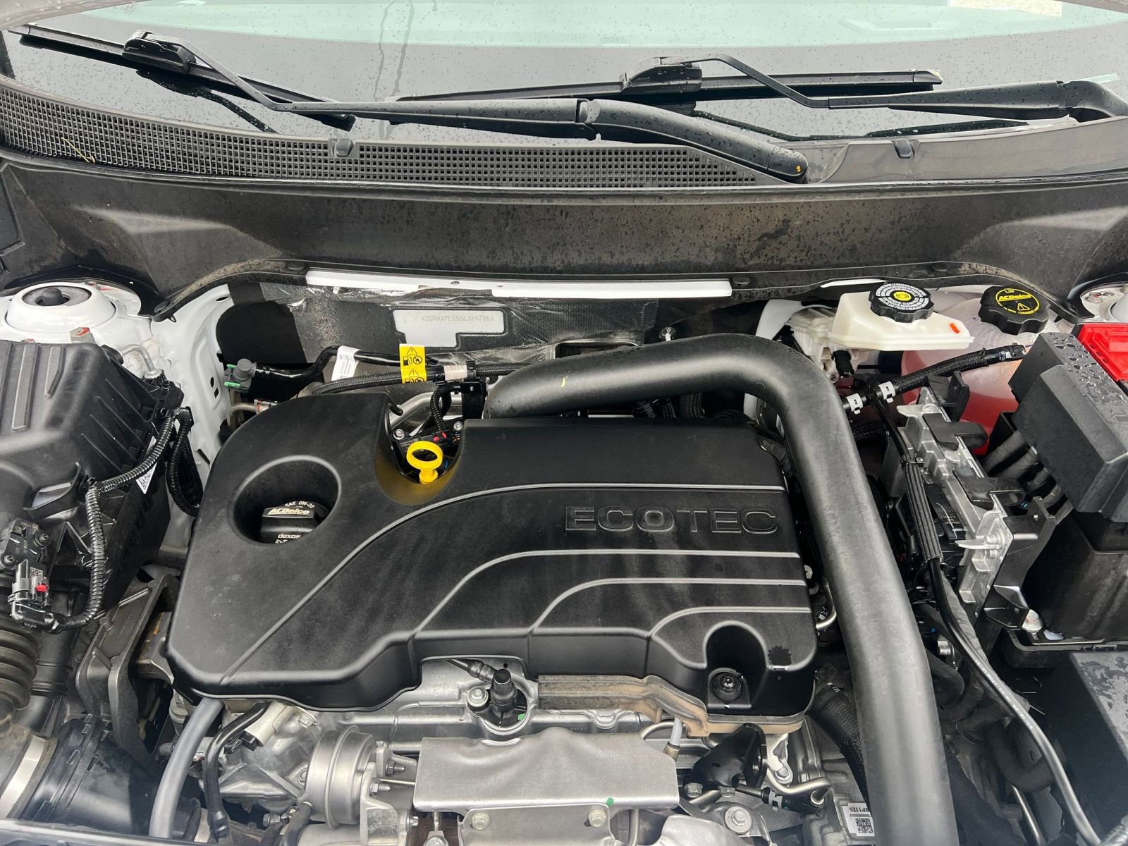 Used 2025 Chevrolet Equinox LT image 32