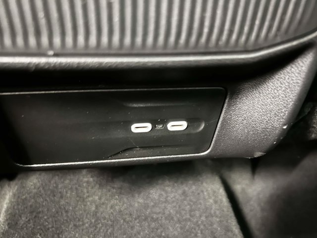 Used 2026 Jeep Cherokee Limited AWD/4WD image 13