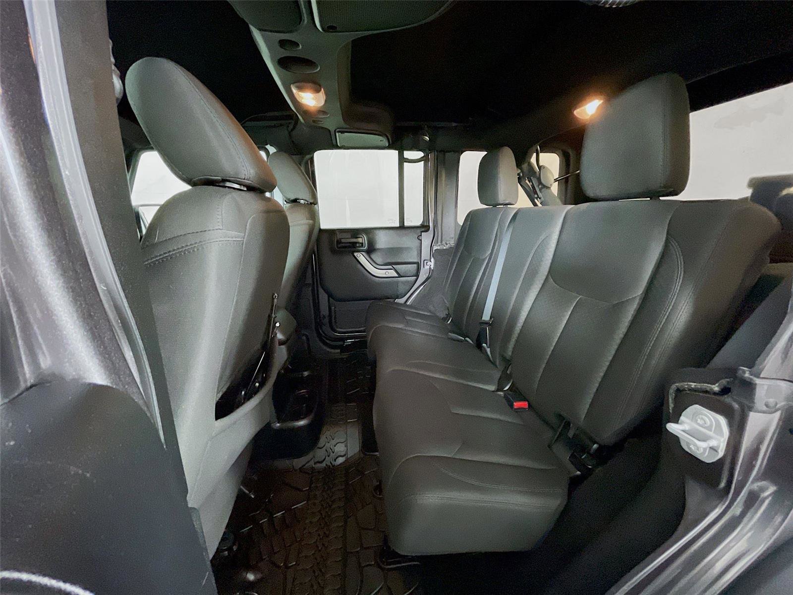 Used 2016 Jeep Wrangler Unlimited Sport w/ Quick Order Package 24S image 24