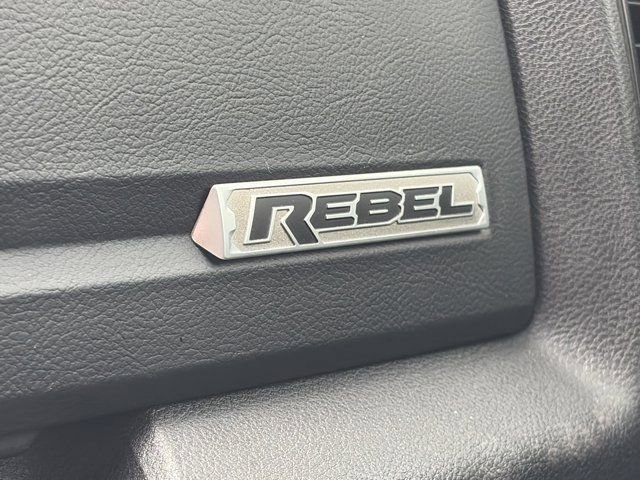 Used 2018 RAM 1500 Rebel w/ Luxury Group image 20