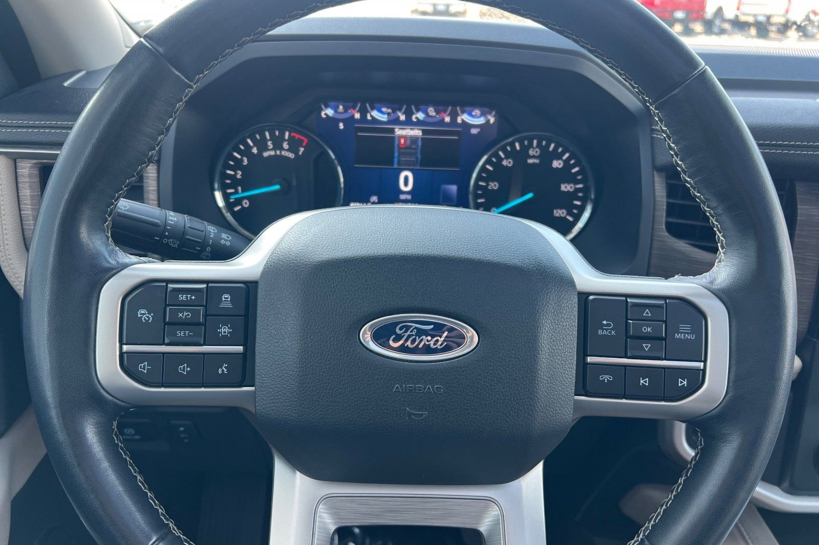 Used 2024 Ford Expedition Limited AWD/4WD image 26
