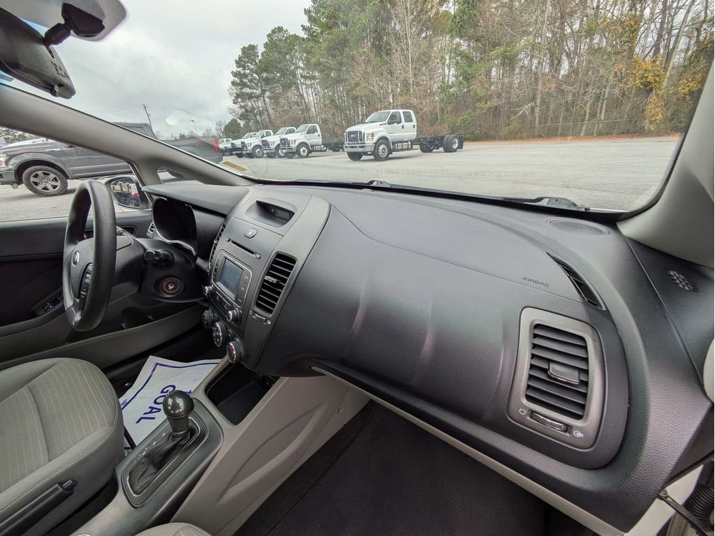 Used 2016 Kia Forte LX w/ LX Popular Package image 30