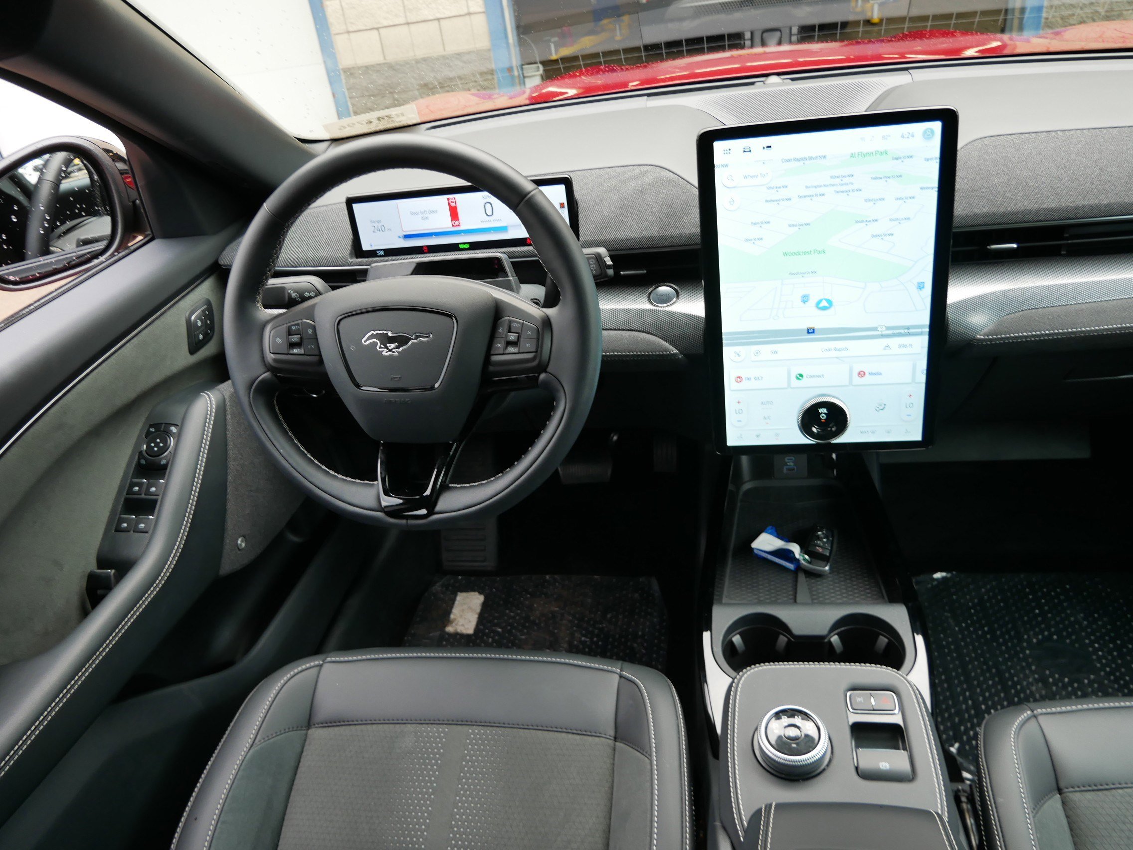 Used 2024 Ford Mustang Mach-E GT image 9