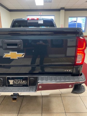 Used 2018 Chevrolet Silverado 1500 LTZ w/ LTZ Plus Package image 12