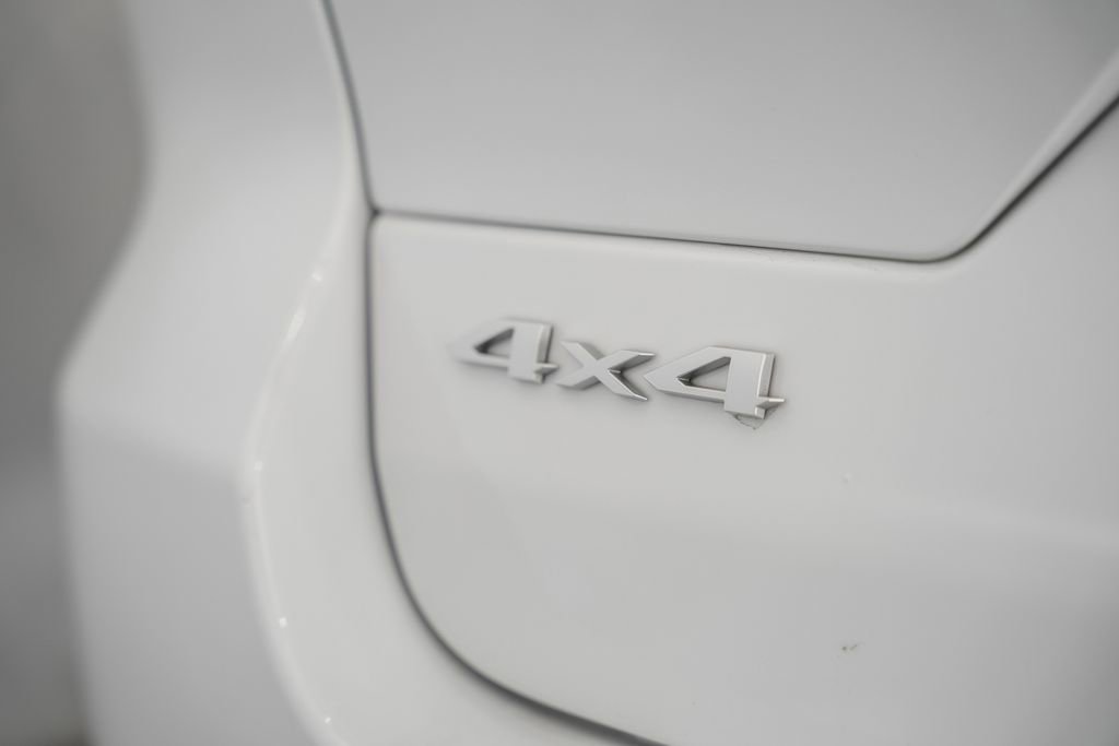 New 2025 Jeep Grand Cherokee Limited w/ MOPAR Finishing Package image 9