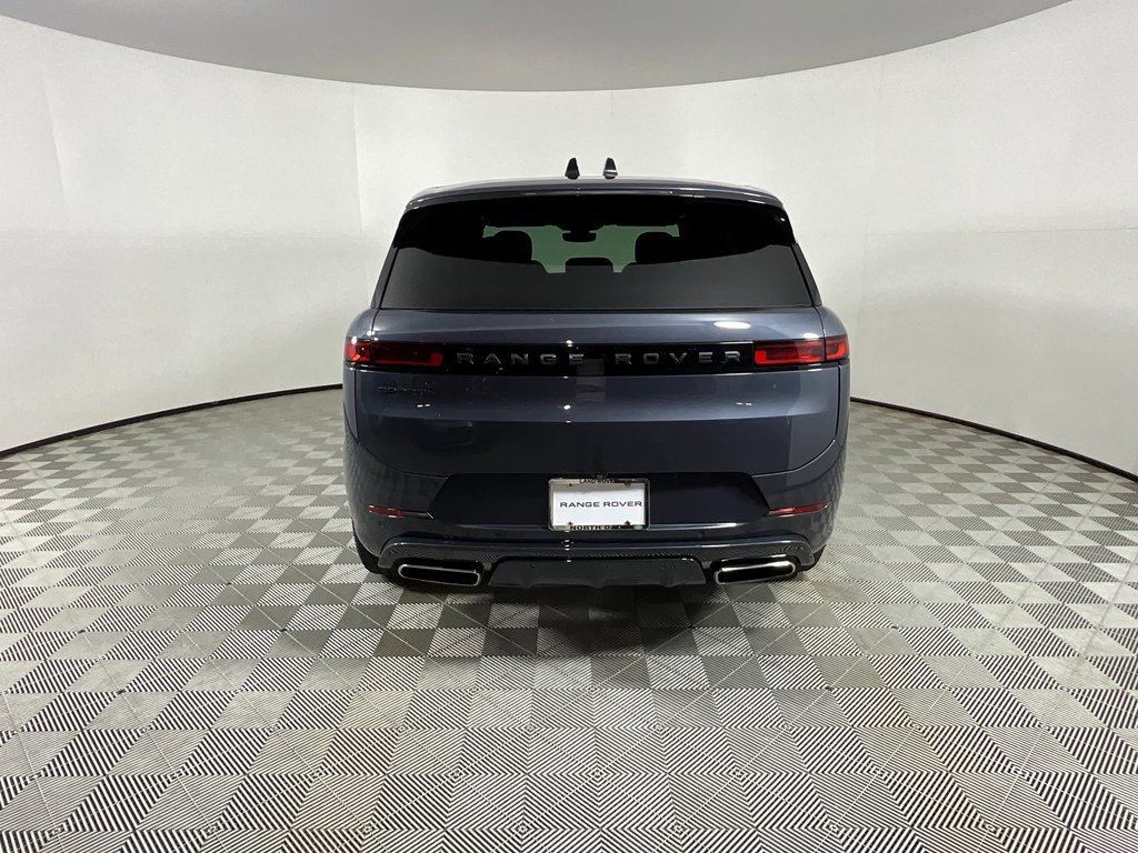 Certified 2024 Land Rover Range Rover Sport Dynamic SE image 8