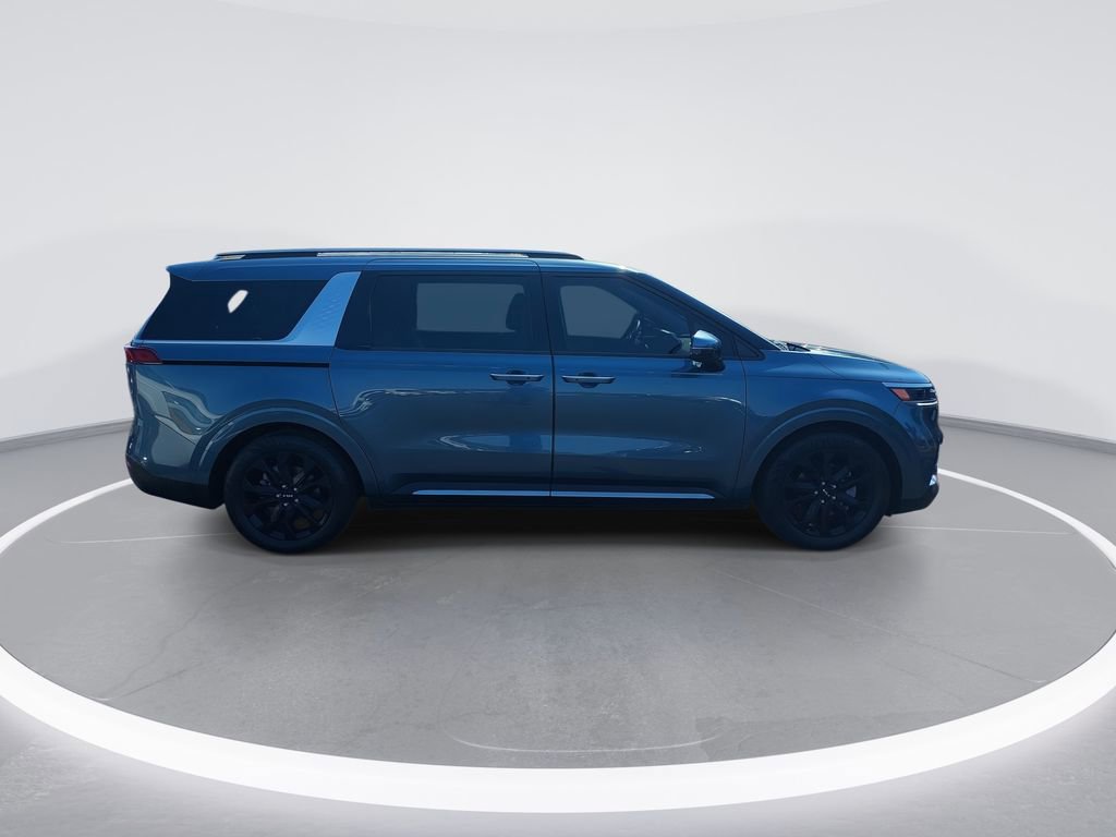 Certified 2024 Kia Carnival SX image 9