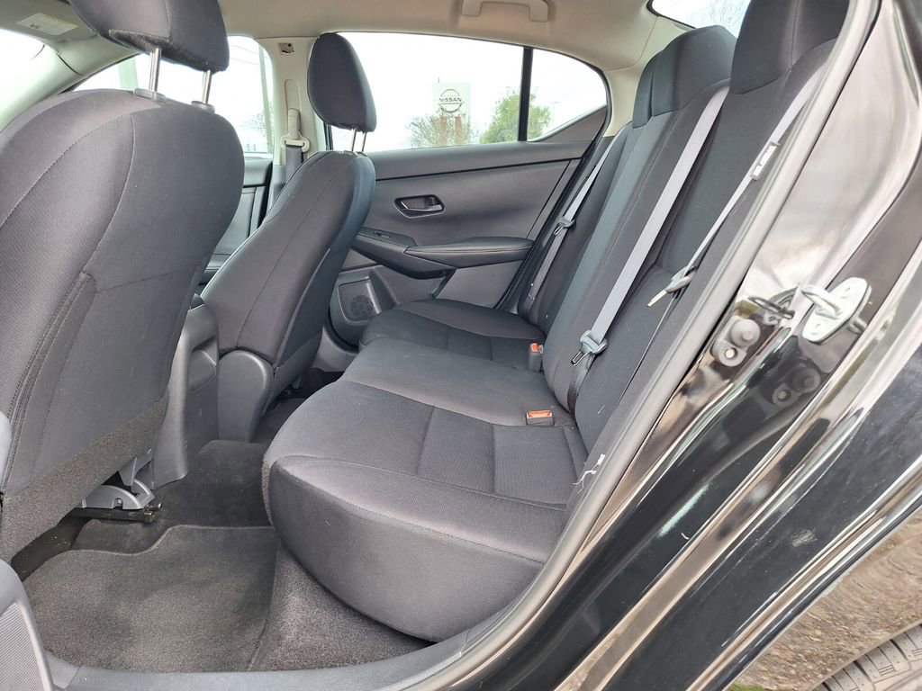 Used 2024 Nissan Sentra S image 10