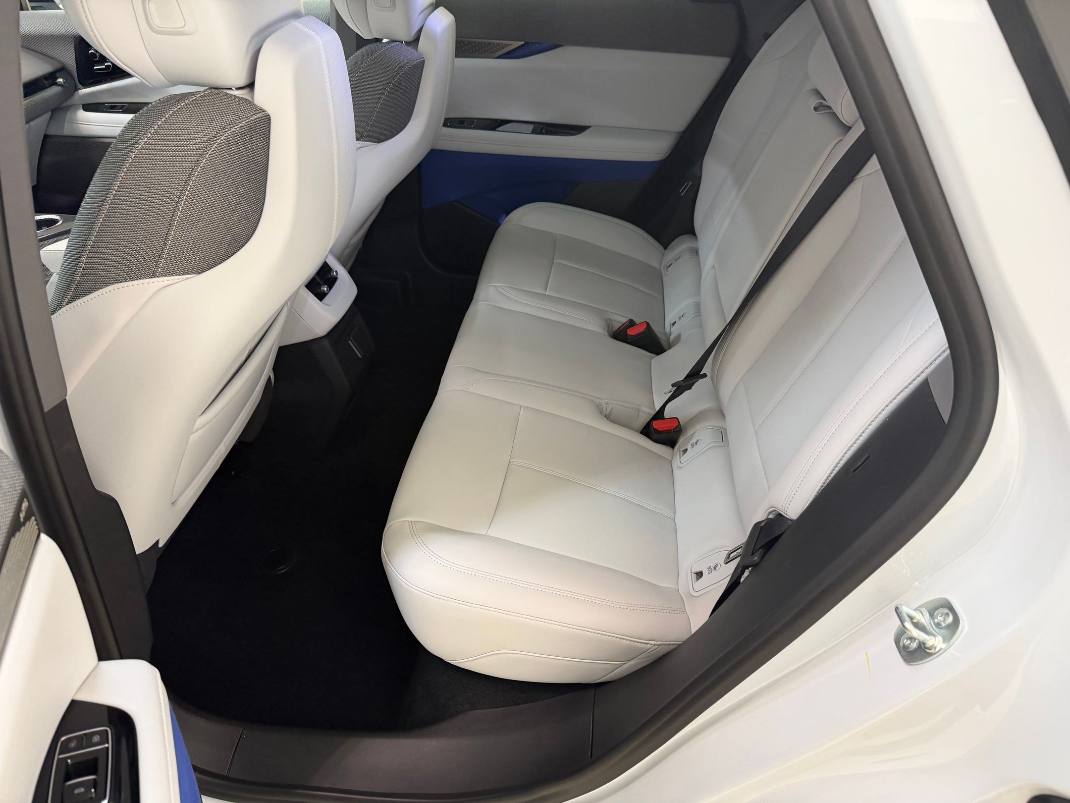 New 2027 Cadillac Optiq Sport RWD image 23