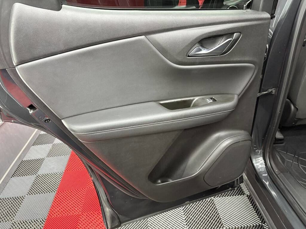 Used 2019 Chevrolet Blazer LT image 10
